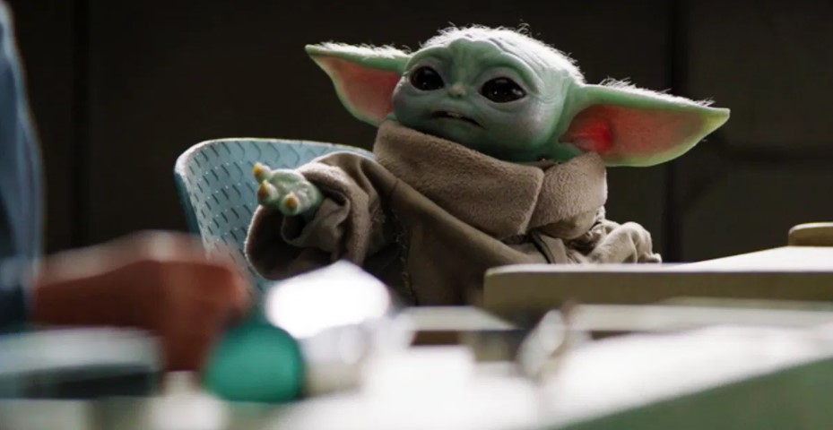Baby Yoda hambriento